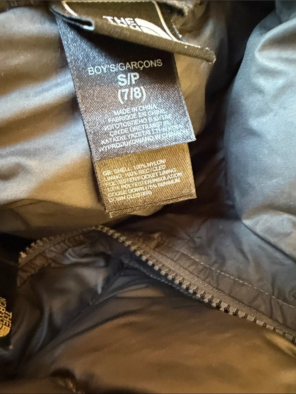 The North Face Boy 550 Down Black Puffer Jacket Size S